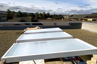 Electricity-free Stanford system cuts cooling costs by beaming heat into space